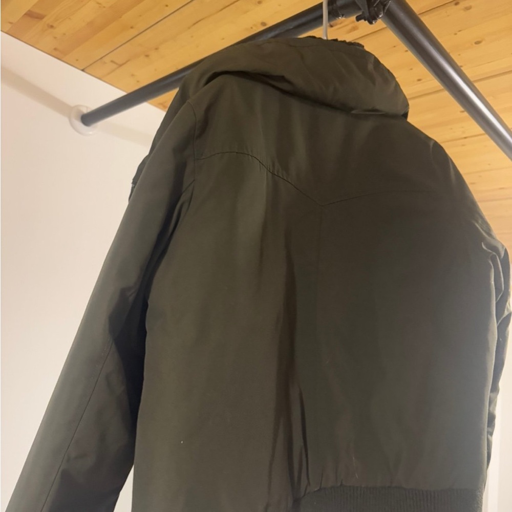 Levi’s Puffer Jacket